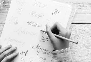 意甲那不勒斯球迷热议：我们想用德布劳内换莫德里奇，因为他才是真正的王牌球员